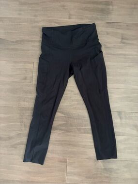 lululemon athletica Black Fast and Free Leggings pockets, Inner Waistband Tag